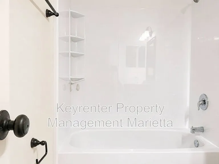 2190 Palmyra Dr — Photo 13