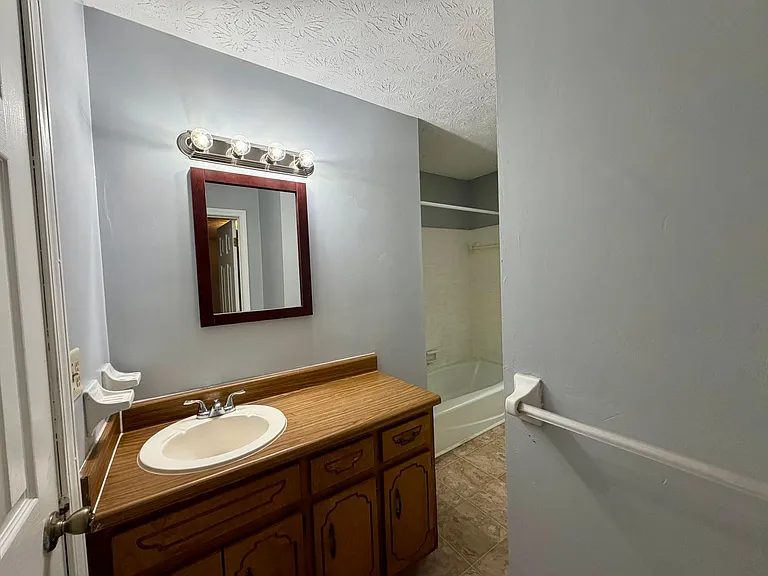 7670 Glen Devon Rd — Photo 24