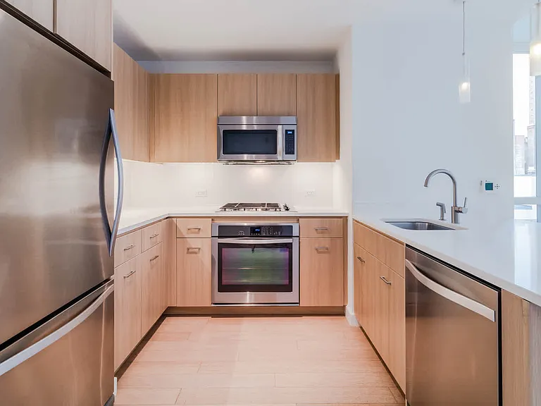 50 E 28th St #2F — Photo 8