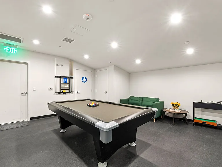 TALA Residences at Sweetzer — Photo 4