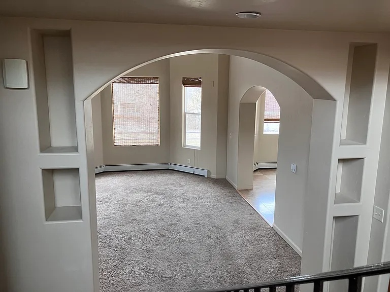 410 Mirada Ct — Photo 9