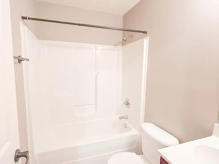 1213 Ash Ridge Dr — Photo 11