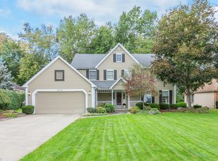 4700 Prestwick Xing, Westlake, OH 44145