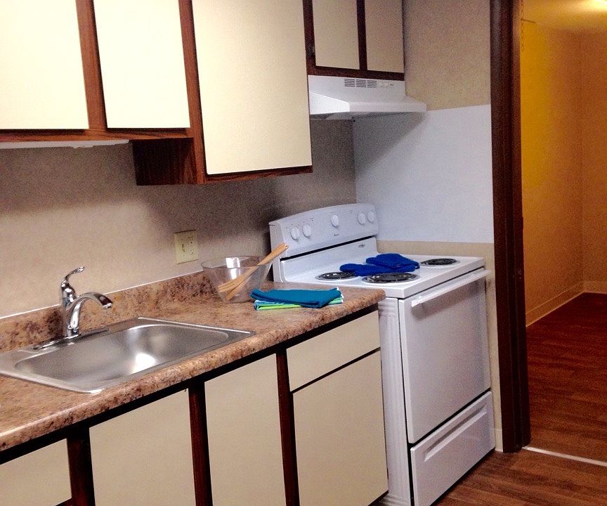 1st image of 3664 Willowood Dr