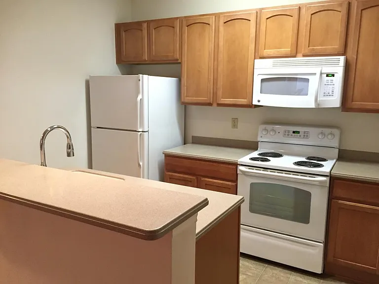 12150 Penderview Ter #1305 — Photo 6