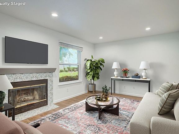 5th image of 561 Mission Boulevard