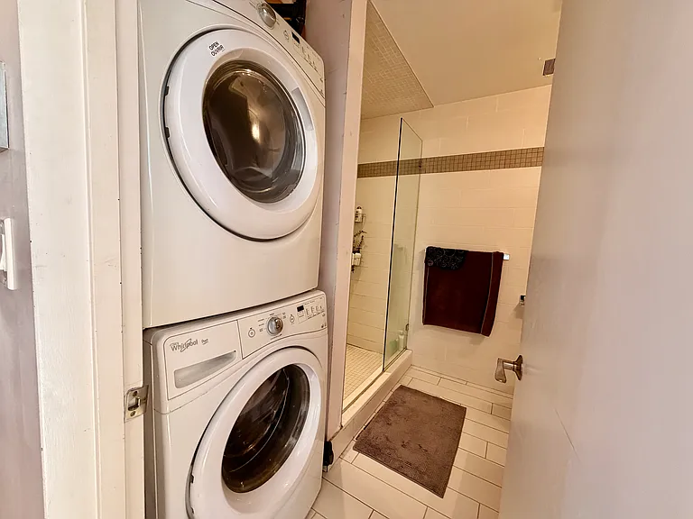 1607 Tremont St #2 — Photo 10