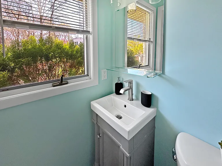 126 Overhill Rd — Photo 9