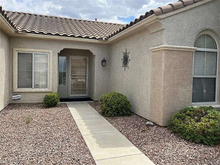 2609 Arimo Dr — Photo 16