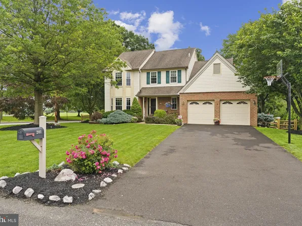 201 Forge Rd, Collegeville, PA 19426