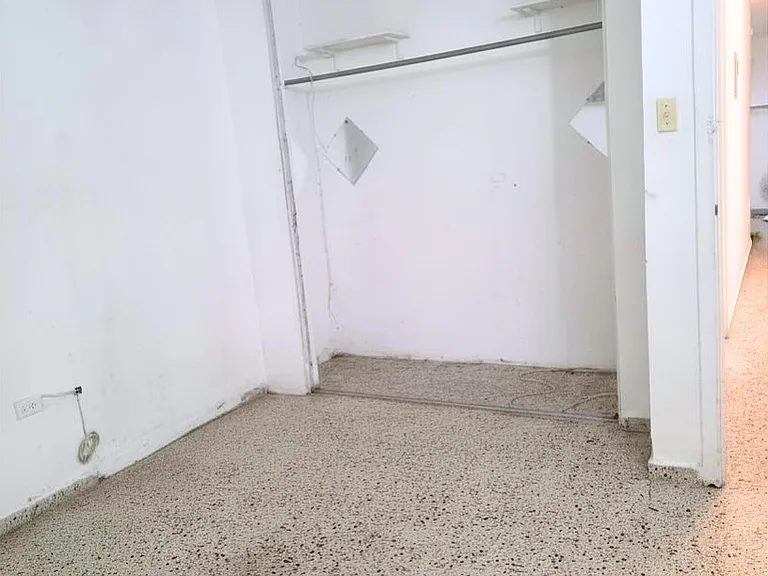 Room 1
