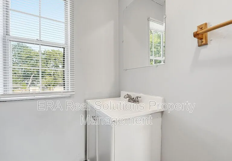 83 Lechner Ave — Photo 22
