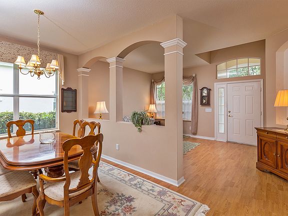 4th image of 15104 Heronglen Dr