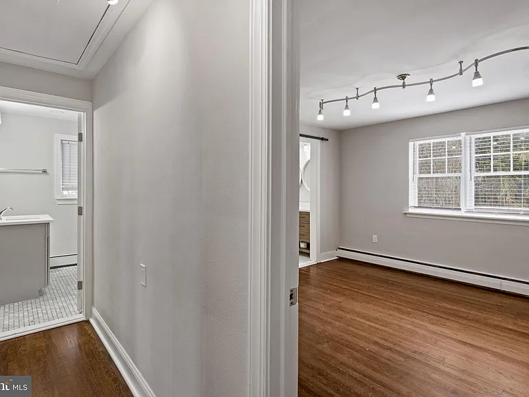383 Upper Gulph Rd — Photo 20