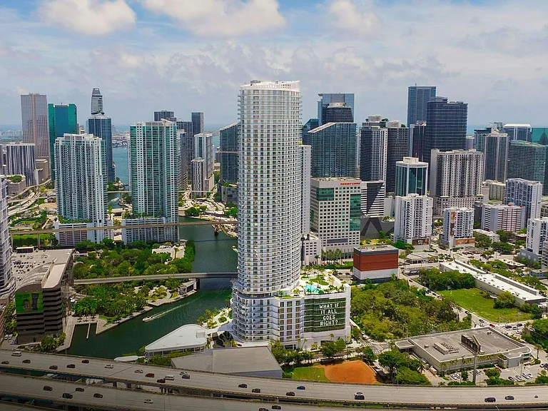 Flow Brickell — Photo 33