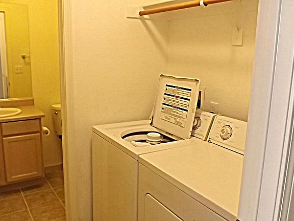 1/2 bath and laundry area