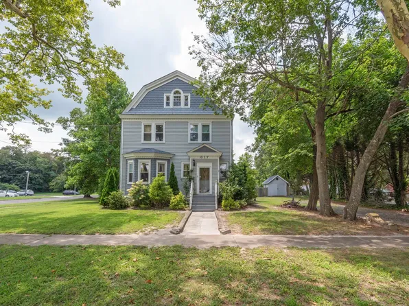 817 De Hirsch Ave, Woodbine, NJ 08270