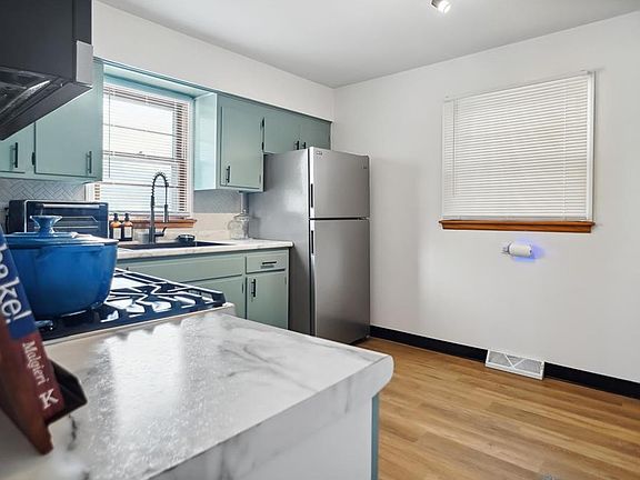 4th image of 5852 Washburn Ave S #1