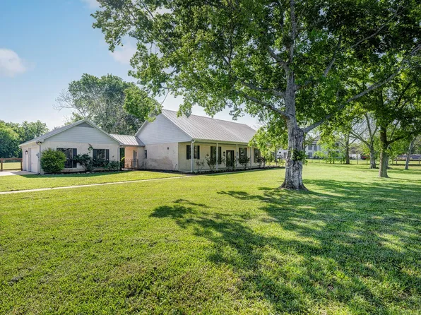 6902 Bois D Arc Ln, Richmond, TX 77406