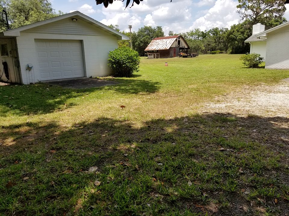 Home, shop, barn, on 5 acres