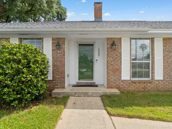6490 Hermitage Dr, Pensacola, FL 32504