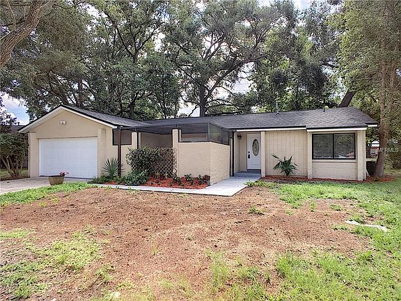 2nd image of 1051 Huntington Ct