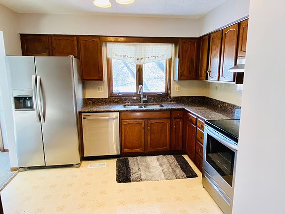 4th image of 3604 Western Hills Dr