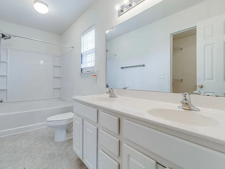 438 Grand National Ln — Photo 8
