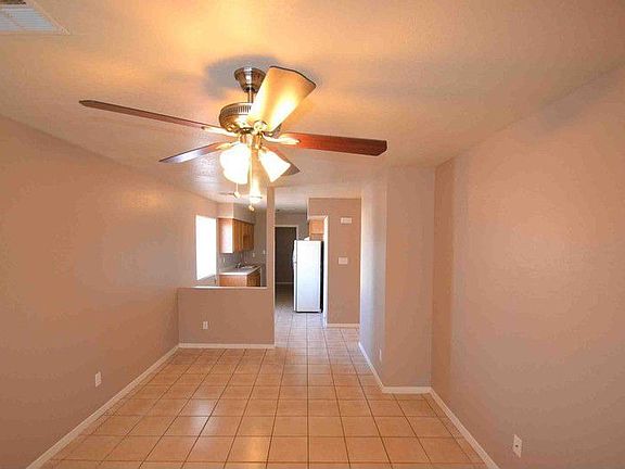 2nd image of 139 W Inglewood St APT 1