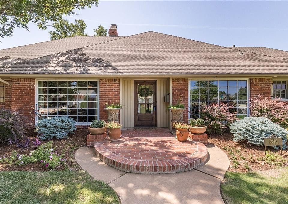 1st image of 3040 Cornwall Pl