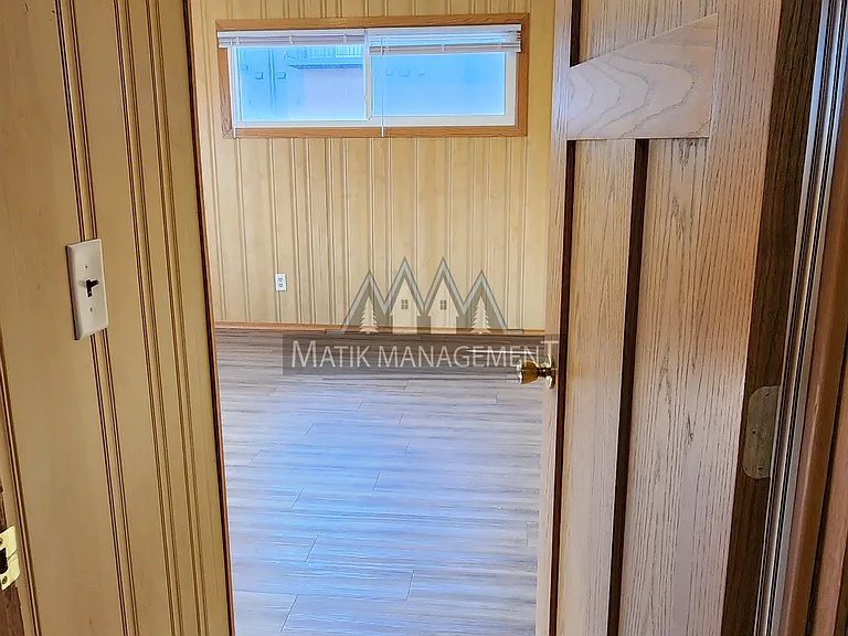 820 Broadway Ave N #304 — Photo 20