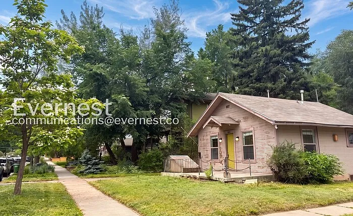 2 bed, 1.0 bath, 576 sqft, $1,597 — Photo 2