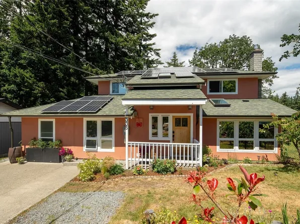 335 Damon Dr, View Royal, BC V9B 5G5