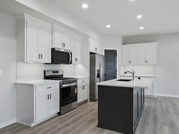 Coventry Wood Townhomes