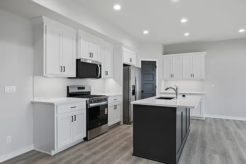 Coventry Wood Townhomes Photo 1