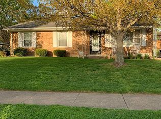 1326 Fairfax Way, Georgetown, KY 40324