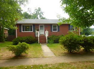 118 Falls Ave, Falls Church, VA 22046