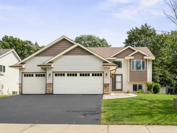 13001 Van Buren St NE, Blaine, MN 55434