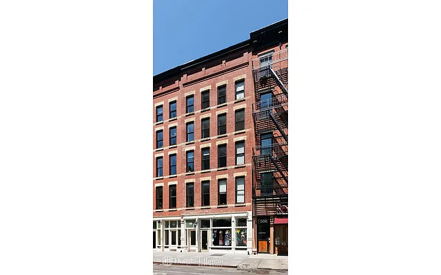 Rented by Douglas Elliman | media 23