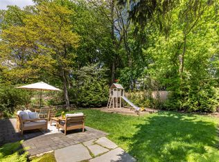 27 Highland Ave, Dobbs Ferry, NY 10522