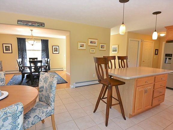 5th image of 69 Macintosh Ln