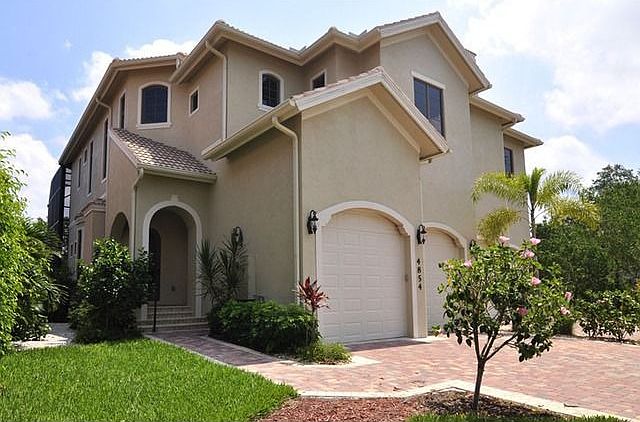 1st image of 4854 Tarpon Ave