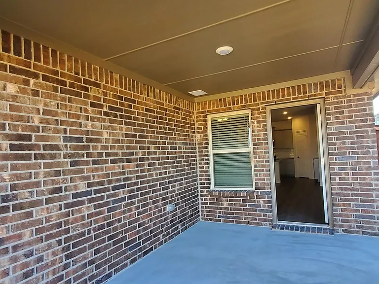 808 Marigold St — Photo 23