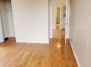 12-17 31st Ave #D4, Astoria, NY 11102