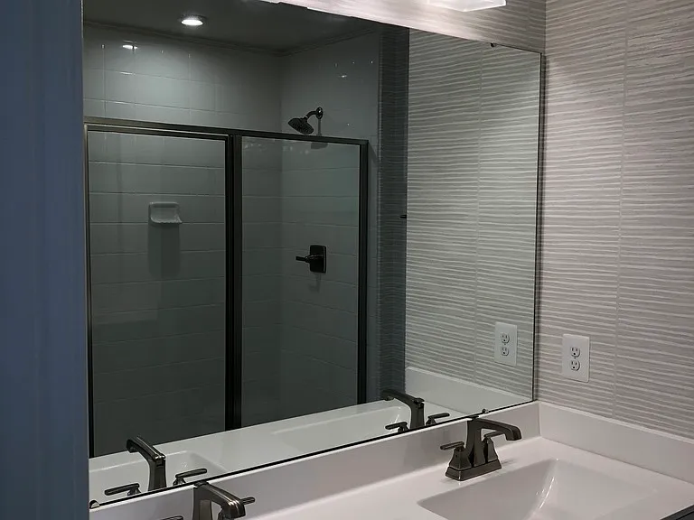 3rd floor Master bath