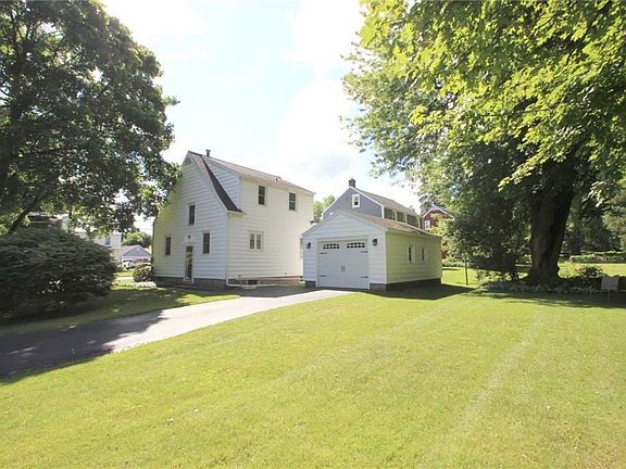 2nd image of 501 Peirson Ave
