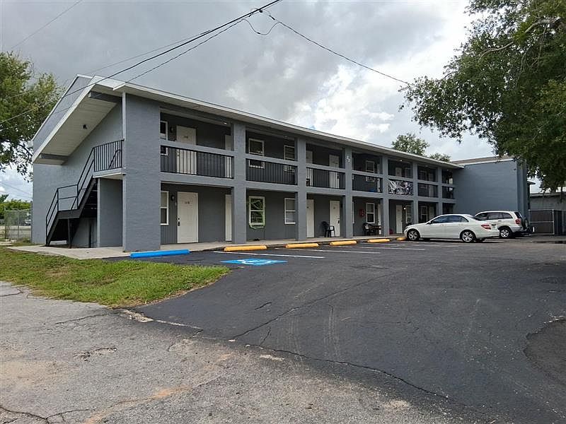 1st image of 27 W Crystal Ave #103