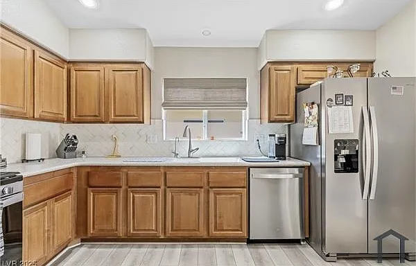 2792 China Cove St — Photo 2