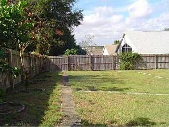 3rd image of 6108 Brookhill Cir