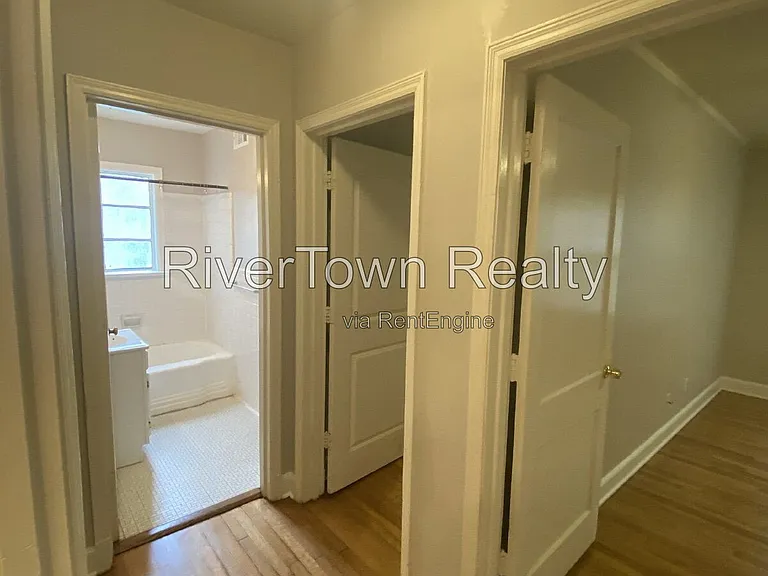 3570 Poplar Ave — Photo 5